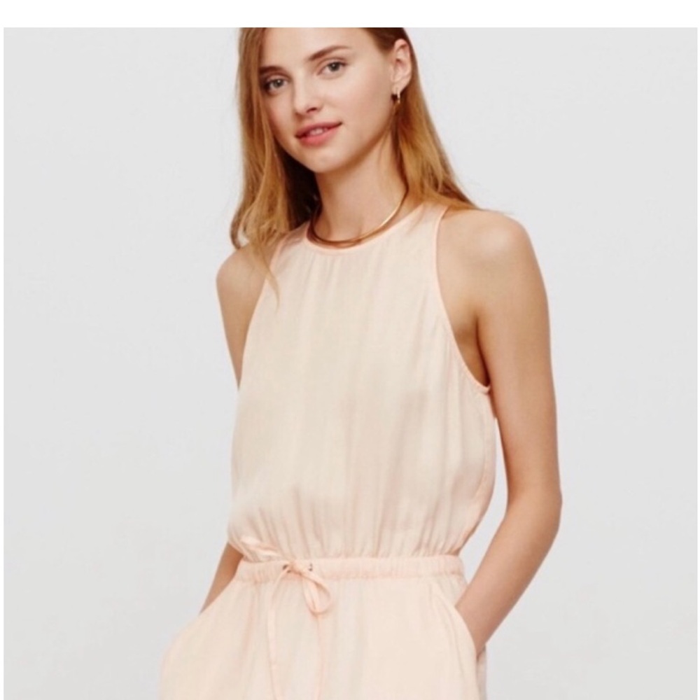 Low and gray-Elegant Peach Sleeveless Jumpsuit - Picture 3 of 5